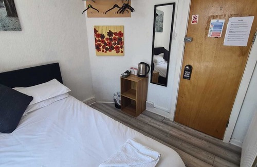 South Shore Hotel | Burlington West Hotel