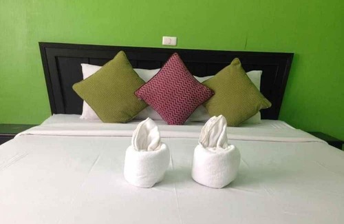 Nong Thale Hotel | Srisuksan Klong Muang Beach