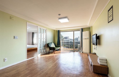 Aewol Complejo | Jeju Tovice Condo New Building