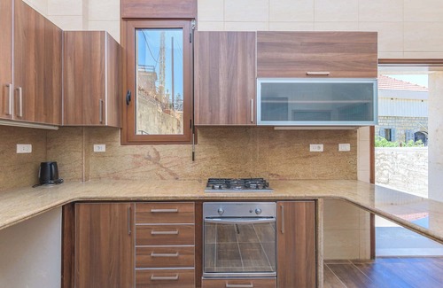 Duhur ash Shuwayr Apartamento | Beit Salima 3BR House with Pool