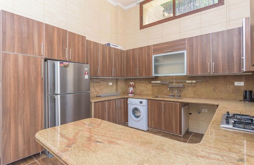 Duhur ash Shuwayr Apartamento | Beit Salima 3BR House with Pool