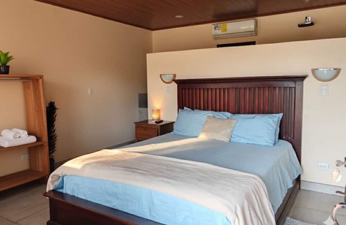 Agujas Hotel | La Cuna Inn