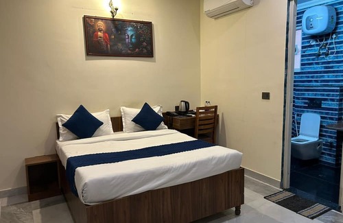 Noida Hotel | Hotel Future Inn and Banquet