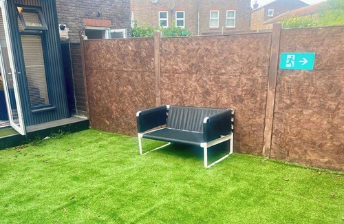 Thamesmead East Casa | Erith Green Haven Retreat
