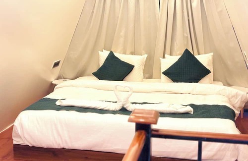Jhalarapatan Complejo | Green Hills Farm & Resorts