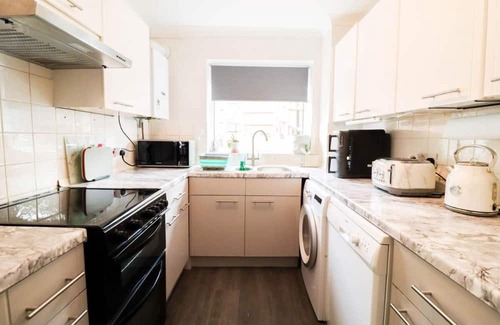 Cray Valley East Apartamento | Polperro House - Stylish & Chic 2bed Hse
