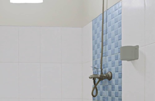 Malang Hotel | OYO 94743 Omah Bratan
