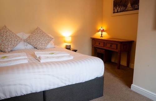Tideswell Hotel | George Inn