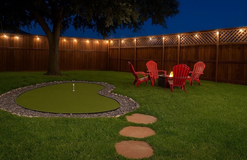 North Central Carrollton Casa | Spacious Home Quiet Neighborhood nr Downtown