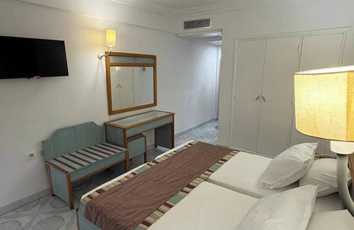 Sousse - Monastir Hotel | tree house
