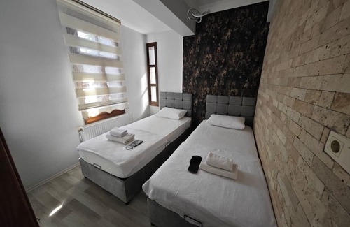 Usak Casa | Konak Asil