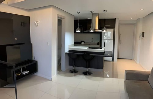 Czerniewicz Apartamento | Saint Sebastian ap316-flat com hidro