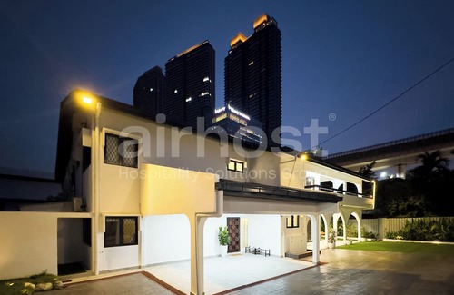 Kuala Lumpur Villa | Damansara Heights Luxury Villa with Pool