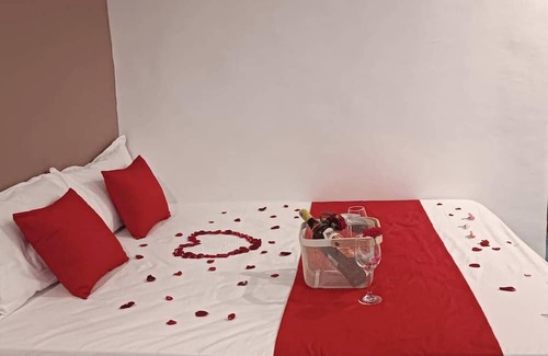 Kitengela Hotel | Osiligi White Resort
