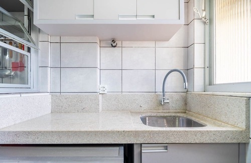 Barra da Lagoa Apartamento | Apt w/Balcony & BBQ 450m From the sea Reh0203