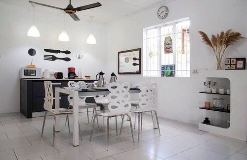 Port Louis Hotel | Casa Maria