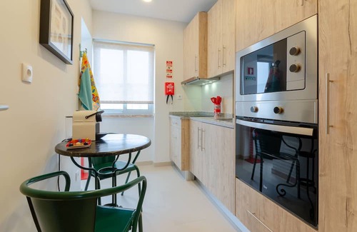 Setubal Apartamento | Setubal Boutique Apartment IV by Homing