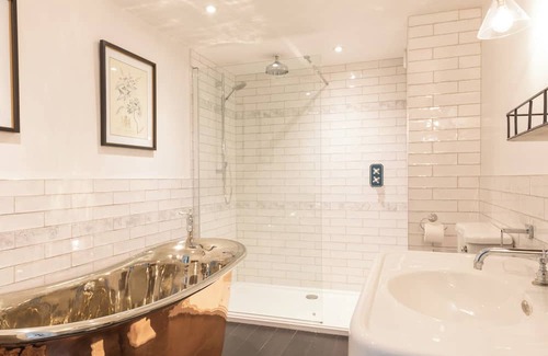Wareham Hotel | The Bear Hotel