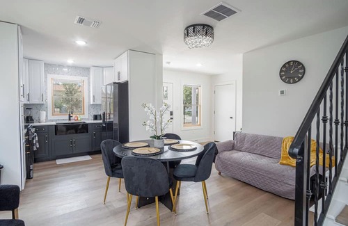 Eastside Promise Neighborhood Casa | Stylish Stay With Unforgettable Downtown Views!