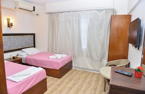 As-Sayidah Zaynab Hotel | lora Altahrir hotel