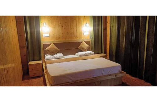 Bhatwari Casa | Harsil apple homestay