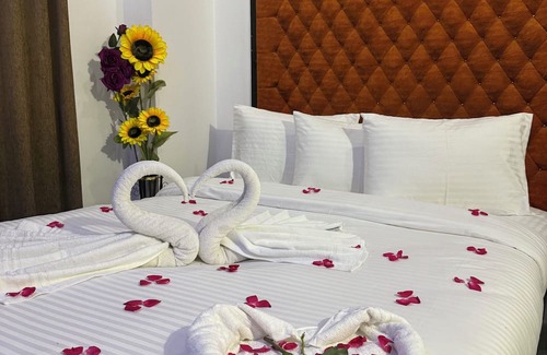 Uttara Hotel | Hotel The NAS Residence