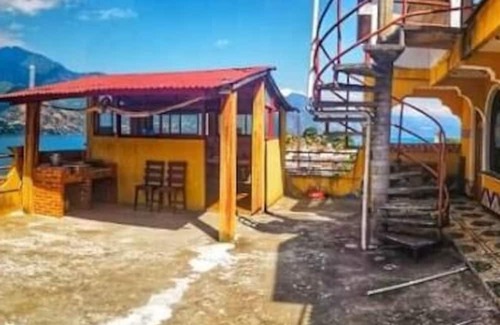 San Pedro La Laguna Hotel | Hotel Henderson