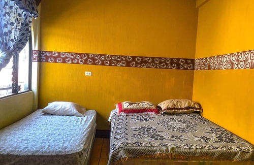 San Pedro La Laguna Hotel | Hotel Henderson