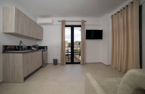 Yenion Cama Y Desayuno | NS Apartments Nydri