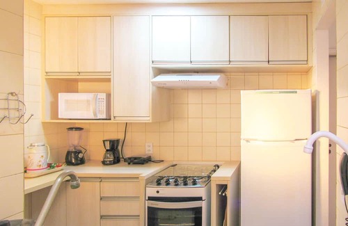 Pitangueiras Apartamento | Apto a 200 m da Praia das Pitangueiras-guaruj SP