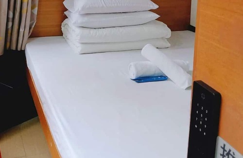 Jordan Casa | Roca Guesthouse