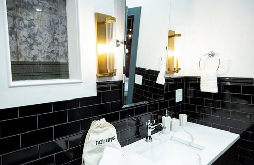 Old City Apartamento | The Gas Lamp Hotel - 1BR - Latimer