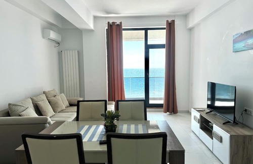 Navodari Apartamento | Apartament Panoramic Front View