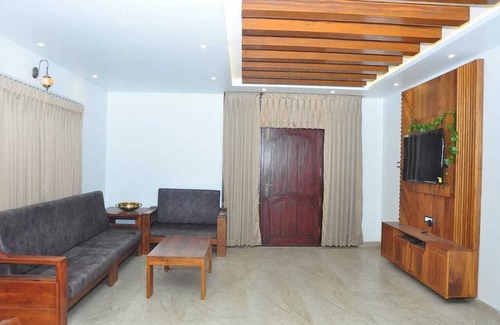 Kodaikanal Hotel | Pugal Holidays