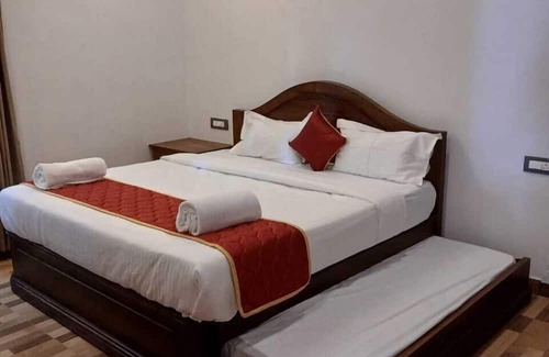 Kodaikanal Hotel | Pugal Holidays