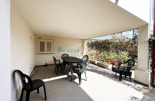 San Vincenzo Apartamento | Via Della Principessa a Stone s Throw From the Sea-rif Principessa