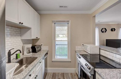 Durham Apartamento | Orchid 2br 1ba At Hillside Park 2 Bedroom Apts by Quantum Suites