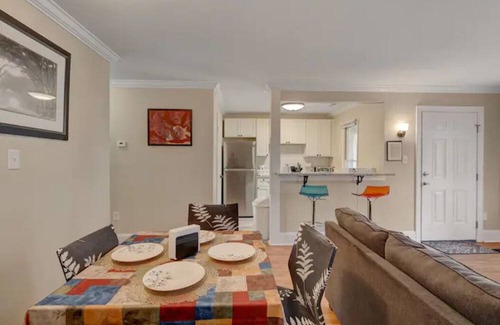 Durham Apartamento | Orchid 2br 1ba At Hillside Park 2 Bedroom Apts by Quantum Suites