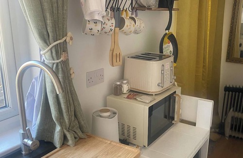 Londonderry Cabina | R and B Warm and Cosy Cabin