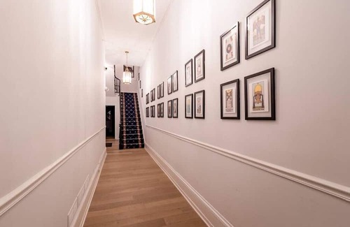 Gayborhood Apartamento | Thena Hotel - Huge Studio - Midtown