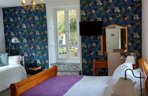 Douglas Promenade Casa | Kings' House