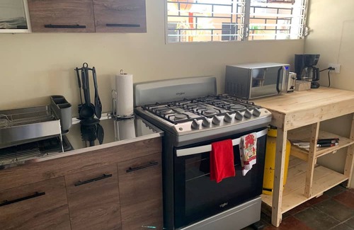 Jayaque Casa | Casa Oasis 3 bedroom townhome in charming Jayaque with WiFi