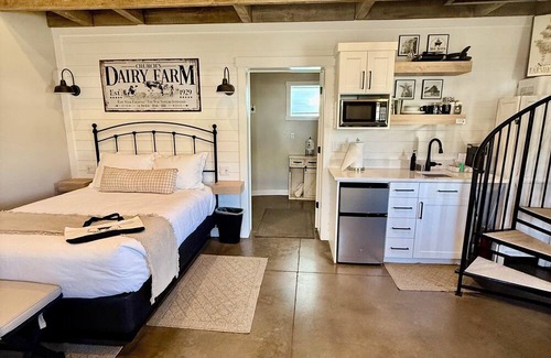 La Verkin Hotel | Silo Suites