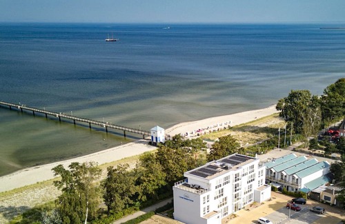 Lubmin Casa | Zimmer Stammhaus seitlicher Meerblick - Hotel Seebrücke