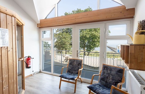 Lubmin Casa | Zimmer Stammhaus seitlicher Meerblick - Hotel Seebrücke