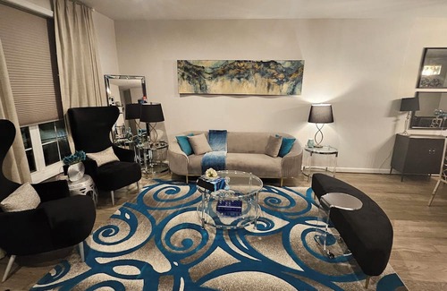 Oxon Hill Casa | 4 lvl, 3-bedroom townhome in peaceful National Harbor with WiFi, AC