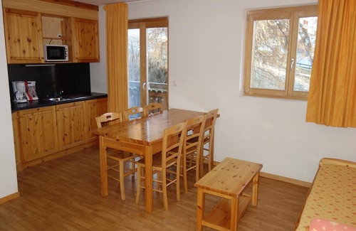 Nendaz Apartamento | Pleasant Apartment With Sauna