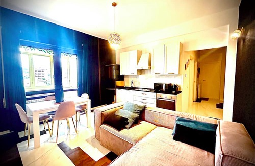 Catanzaro Apartamento | Charming 2-bedroom apartment with WiFi, AC in marvelous Calabria