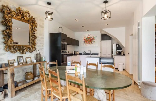 La Roche-Guyon Cabaña | Gite La Roche-Guyon, 4 bedrooms, 8 persons