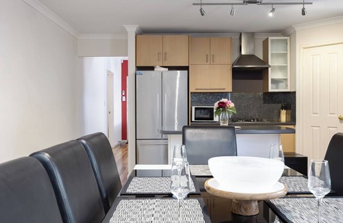 Victoria Park Casa | Vic Park Home close to Crown Perth